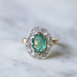 Old Emerald Daisy Ring Surrounded by Diamonds - Etsy