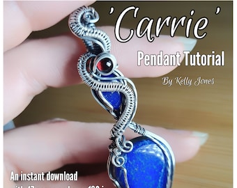 Könnte beinhalten: Ein Tutorial für einen mit Silberdraht umwickelten Anhänger namens 'Carrie' von Kelly Jones. Der Anhänger enthält einen blauen Edelstein und einen roten Edelstein. Das Tutorial umfasst 47 Seiten und über 190 Bilder. Es ist zum sofortigen Download auf Etsy verfügbar.