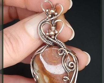 Heart gemstone pendant in antique copper. Unique Jewellery.