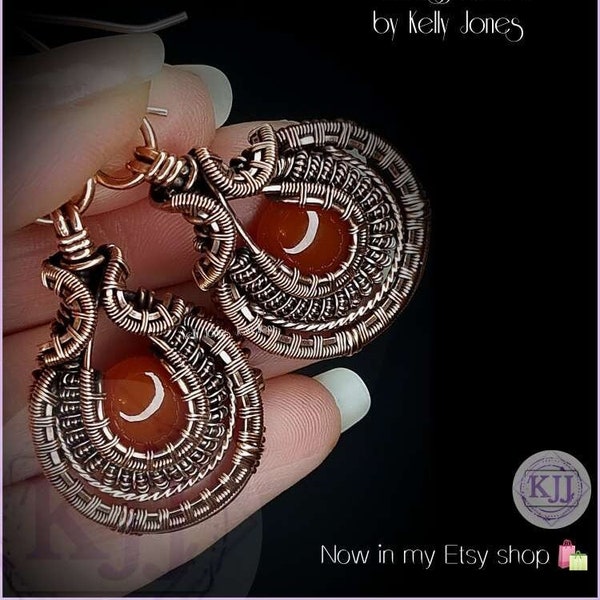 Beatrix Frame Earrings Tutorial. Learn to make these beautiful earrings with one simple download.