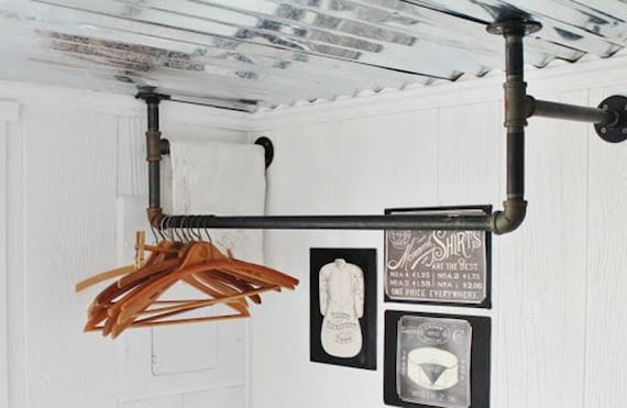 laundry hanging rack