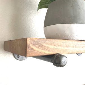 One Floating Shelf, Modern Farmhouse Shelf, Rustic Plant Bathroom or Kitchen Shelf, Laundy Stoarge and Organization, Coffee Bar shelf