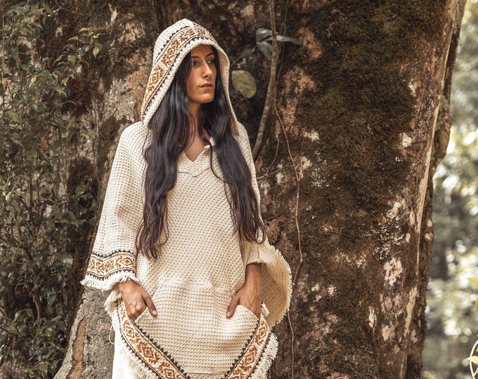 VECHO Poncho Beige Womens Hooded Vegan Textured Cotton with Hood Block Printed Tribal Pattern Gypsy Festival Boho ceremony ritual AJJAYA