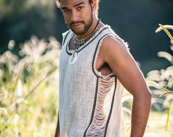 Mens ärmelloses Tank-Top DHATU Baumwollhemd Aufgeschnittene offene Seiten Beige Semi Durchsichtig Atmungsaktiv Tribal Gypsy Alternative Festival AJJAYA