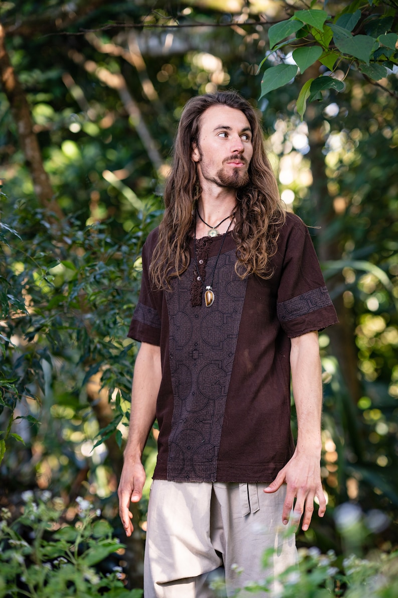 Mens WASKA Top Beige Brown Sacred Plant Shipibo Shaman Pattern T Shirt Shamanic Neo Tribal Gypsy Ritual Shaman Ethnic Handmade AJJAYA Brown