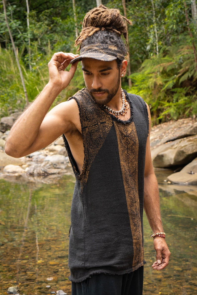 AKAU Débardeur Noir Chemise sans Manches Shipibo Bloc Imprimé Fait à la Main en Coton Musculaire Naturel Chamanique Tribal Festival Cérémonie Rituel AJJAYA image 5