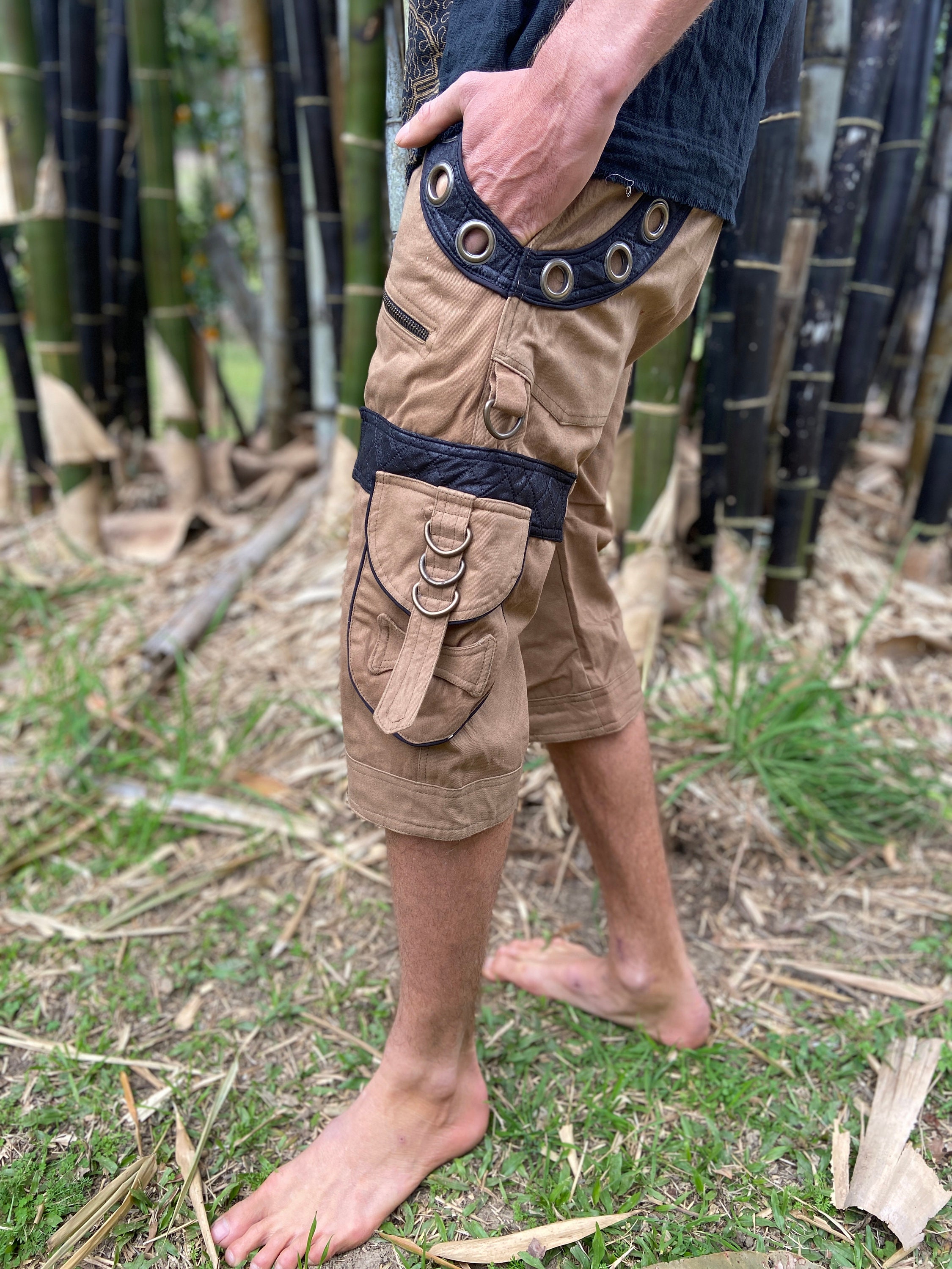 shorts with many pockets