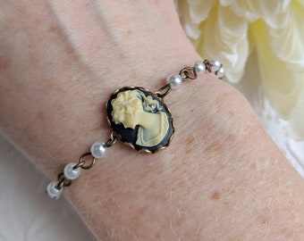 Glass cameo faces bracelet handmade free postage