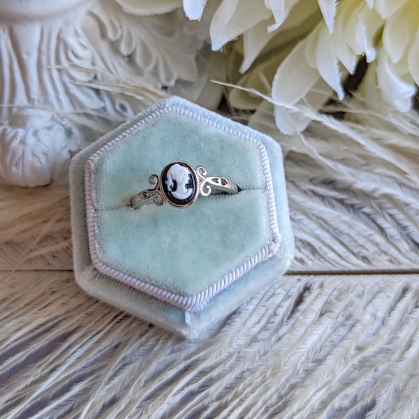 Cameo ring, Sterling Silver Adjustable ring, Antique Replica Jewelry, Special Birthday Gift for Her, Girlfriend Gift