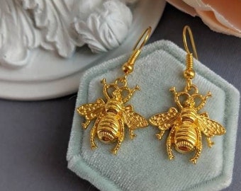 Gold Bee Earrings, Bee Dangle Rarrings, Gold dangles, Honeybee Jewelry, Whimsigothic Jewelry, Spring jewelry gift for her birthday
