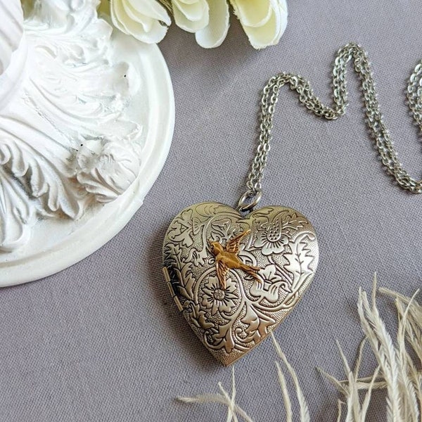 Heart Locket Pendant, Silver Bird Locket Necklace, Bird Necklace, Nature Jewelry Keepsake, Swallow Necklace, Gift