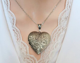 Valentines Day Gift, Silver Heart Locket Necklace, Antique Silver Necklace, Etched Floral Locket, Memory Necklace, Photo Locket