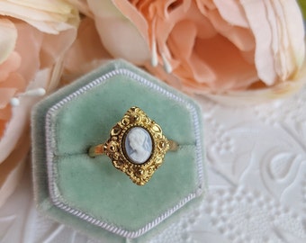 Cameo Ring, Victorian Cameo Ring, Antique Replica Cameo Jewelry, Adjustable Ring, Vintage Style Jewelry Gift, Historical Jewelry