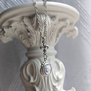 Blue Cameo Necklace, Silver Fleur de Lys Jewelry, Victorian Pendant, Vintage Style Jewelry Gift for Her image 3
