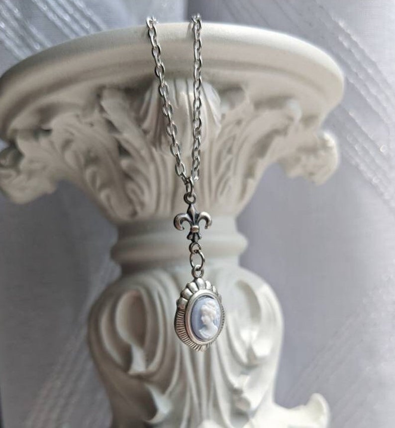 Blue Cameo Necklace, Silver Fleur de Lys Jewelry, Victorian Pendant, Vintage Style Jewelry Gift for Her image 3