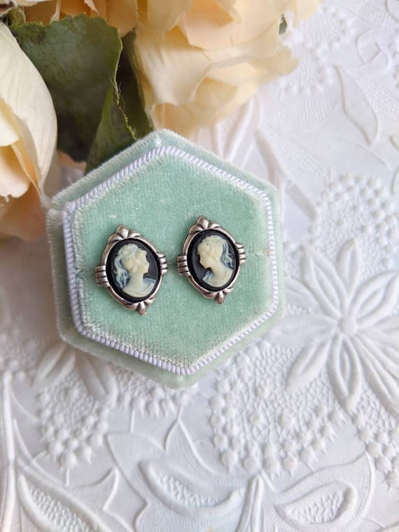Art Deco Cameo Earrings: Vintage Style Stainless Steel Posts