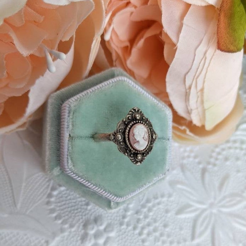 Green Cameo Ring, Victorian Cameo Ring, Antique Replica Cameo Jewelry, Vintage Style Jewelry, Historical Jewelry, Adjustable Ring image 7