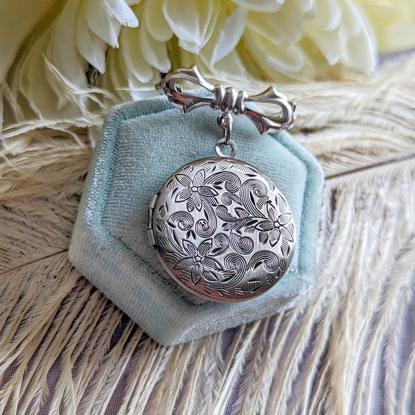 Silver Locket Brooch, Round Locket, Bridal Bouquet Charm, Embossed Floral Locket, Vintage Style, Wedding Memory Pin, Bride Wedding Gift