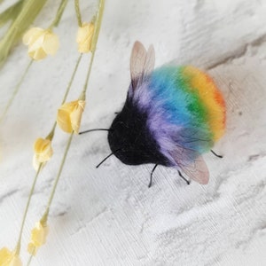 Bumble bee , needle felted bee, felt bee, felted bumble bee, bees, gifts for gardener, rainbows, gift for lgbtq