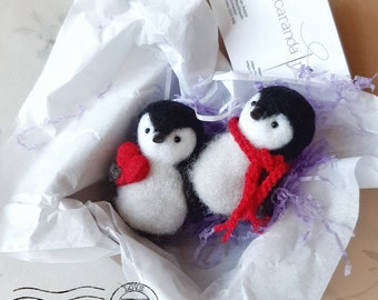 Needle felted Penguin, gift for Valentine, Mother's Day gift, Baby penguin, Felt penguin, penguins