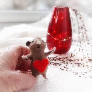 Mouse, Mice, Needle Felt Mouse, Mouse Ornament, Hearts, Felt Mice, felt animal, Gift for valentine,