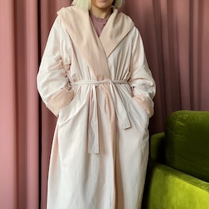 Long pink vintage coat 80s coat beige coat women coat retro coat robe coat lined coat raglan sleeve coat oversize coat image 1