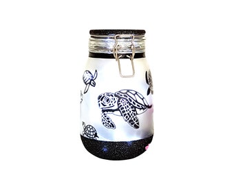 Handcrafted Sea Turtle Night Light Jar - Personalised Illumination - Ocean Décor - Aquatic Elegance