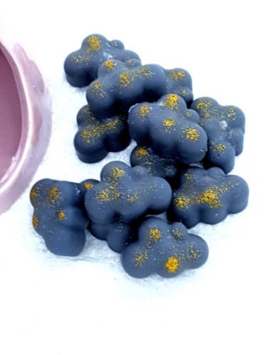 Opium Clouds - Handmade Soy Wax Melts in Black Opium Fragrance