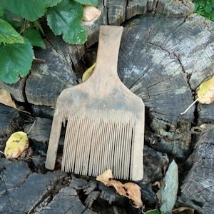 Little Antique Wool Comb Wool Card - Primitives Rustic Decor Vintage Tool Wooden Comb - Primitive Home Decor Сountry Wall Hangind