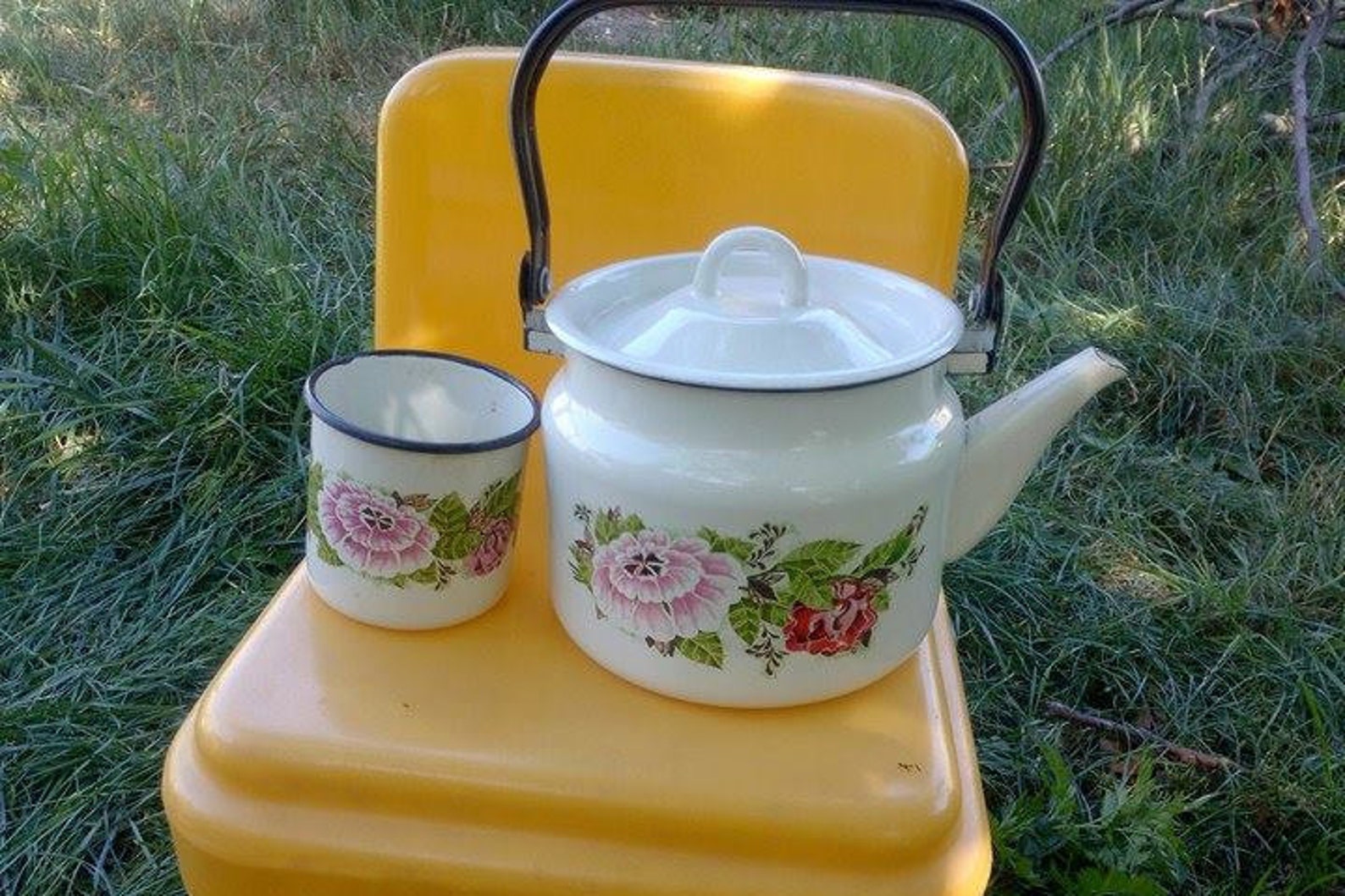 New Vintage Enamel Teapot Enamelling Mug With Flowers Enamel Etsy