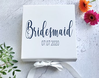 Bridesmaid proposal gift box, bridesmaid gift, maid of honour gift, personalised box, gift box, bridal party gift, gift for bride