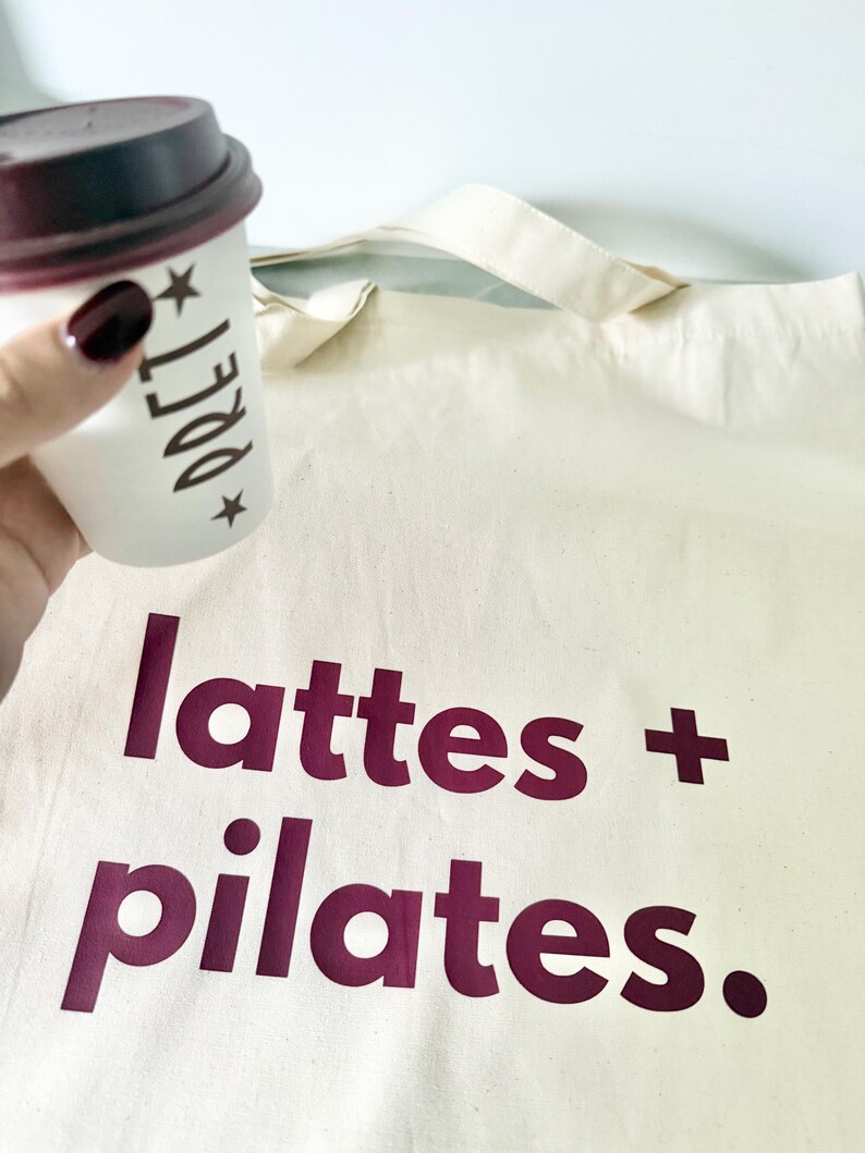Bolsa de Pilates y Lattes, Bolsa para Pilates Reformer, Accesorios de Pilates, Regalo para Instructora de Pilates, Bolsa de Entrenamiento, Regalo de Cumpleaños para Hermana o Amiga, Café imagen 10