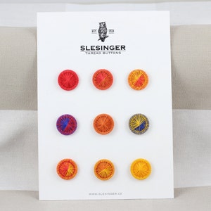 Designer voorbeeldkaart nr. 18 - SLESINGER'S VINTAGE BUTTONS Victoria 26" (15,5mm) - Lees beschrijving***