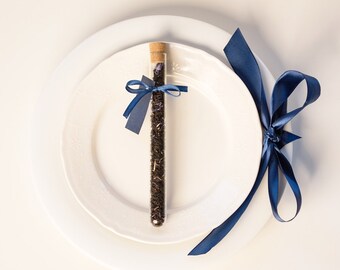 Wedding guest favours test tubes with loose leaf tea. Rustic, eco, hand made, costum.