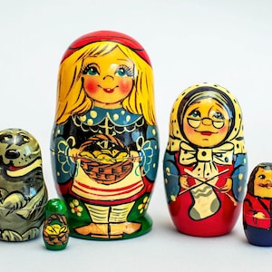 Nesting dolls Wooden toys Matryoshka doll Babushka doll Ethnic doll Original painting Home decor Gift for kids Gift for Grandma Hand painted