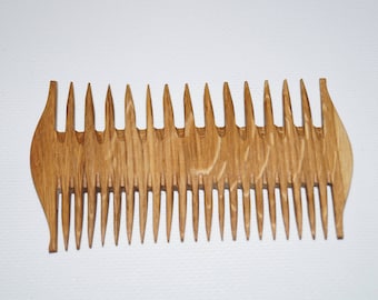 Wooden comb Beautiful comb Comb natural wood Comb hair Comb oak wood Wood comb gift Women comb Handmade comb Natural hair care Woodworking