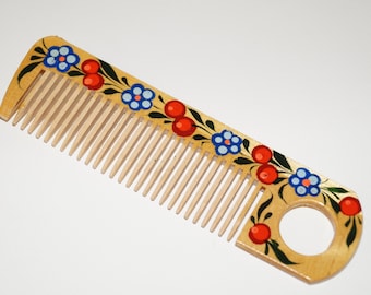 Wooden hair comb Bridal gift Short hair comb Womens hair brush Hair care comb Oak comb Wooden products Gift idea Beautiful comb Gift for mom