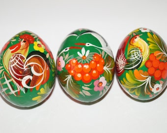 Set of 3 Easter egg set Wooden eggs painted Easter hostess gift Hand painted eggs Traditional easter Paint wooden egg Easter egg hunt