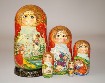 Handmade dolls Gift ideas for woman Matryoshka Babushka doll Nesting dolls Hans painted Wooden doll Handmade item Painted dolls For mom