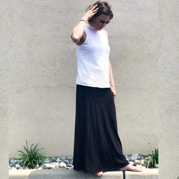 The Whitney Skirt - Knit Skirt PDF Sewing Pattern - Mini skirt - Midi skirt - Maxi skirt - Easy skirt pattern for women + teens