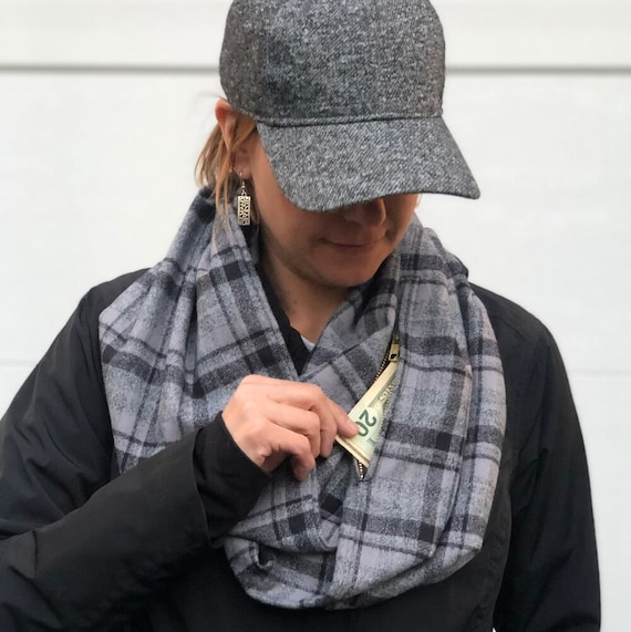 side line scarf pattern