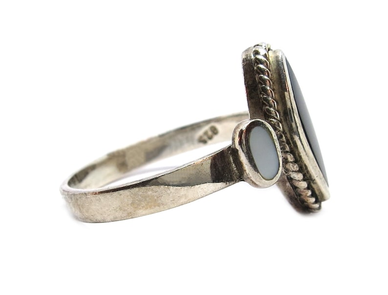 Bavaria-ringsize 9 unique vintage-sterling silver-ring-onyx /& moonstone gemstones-approx 1970-manufactured in Germany
