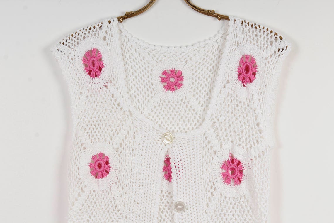 White Crocheted Vest Netting Vest Sleeveless Top Pink Flower - Etsy