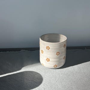 Mini Daisy Latte Cup | coffee Cup |Ceramic mug | pottery cup | flower cup for coffee