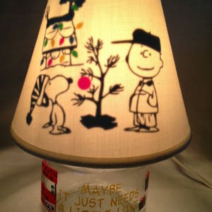 Mini mason jar night light - Charlie Brown Christmas influenced