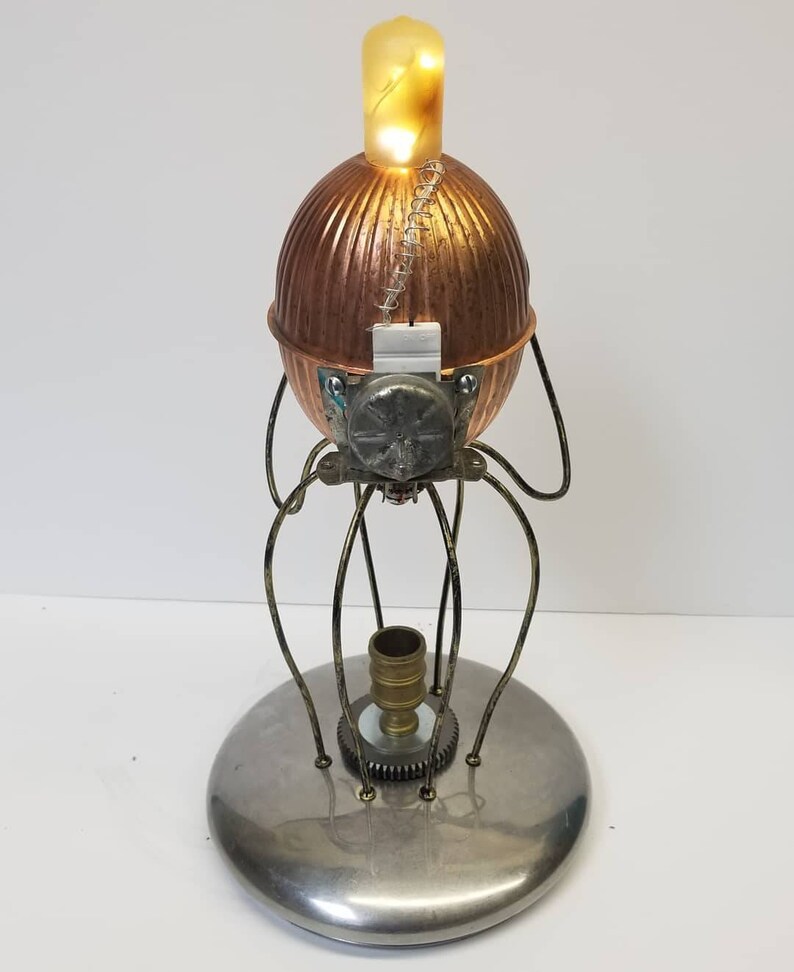 Tentacle robot sculpture