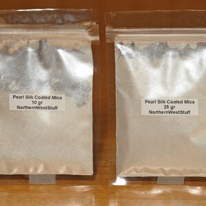 Mica, Pearl Silk Coated, Iridescent/Pearlescent Flake, #2 Fine Flake Size-(Free Shipping on orders 35.00 or more!)
