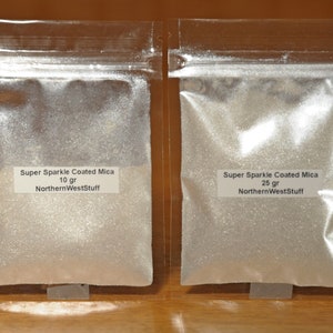 Mica, Super Sparkle Coated, Iridescent/Pearlescent Flake,#3 Fine Flake Size (3rd finest)-(Free Shipping on orders 35.00 or more!)
