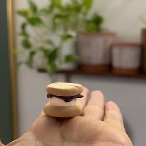 Handmade Miniature Clay S’mores Magnet - Cute Fridge Magnet, Food Lover Gift, Unique Kitchen Decor, Custom Clay Magnets