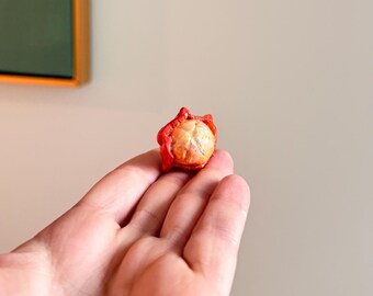 Ímã de Clementina Artesanal em Argila - Miniatura de Laranja Descascada para Decoração de Geladeira